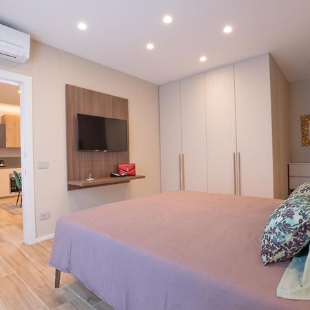 Villa Elia Suite Room Белариа-Игеа Марина Стая снимка